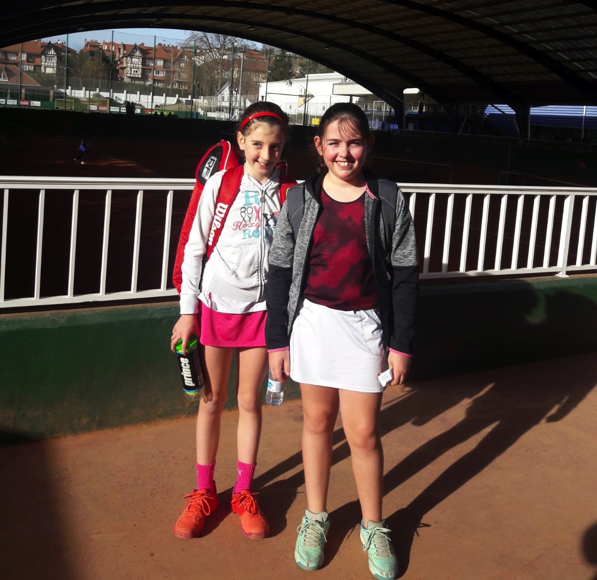 Alevín femenino lograban su clasificación Lucía Fonseca, Janire Mota, Uxúe Bernal y Paula López de Ipiña