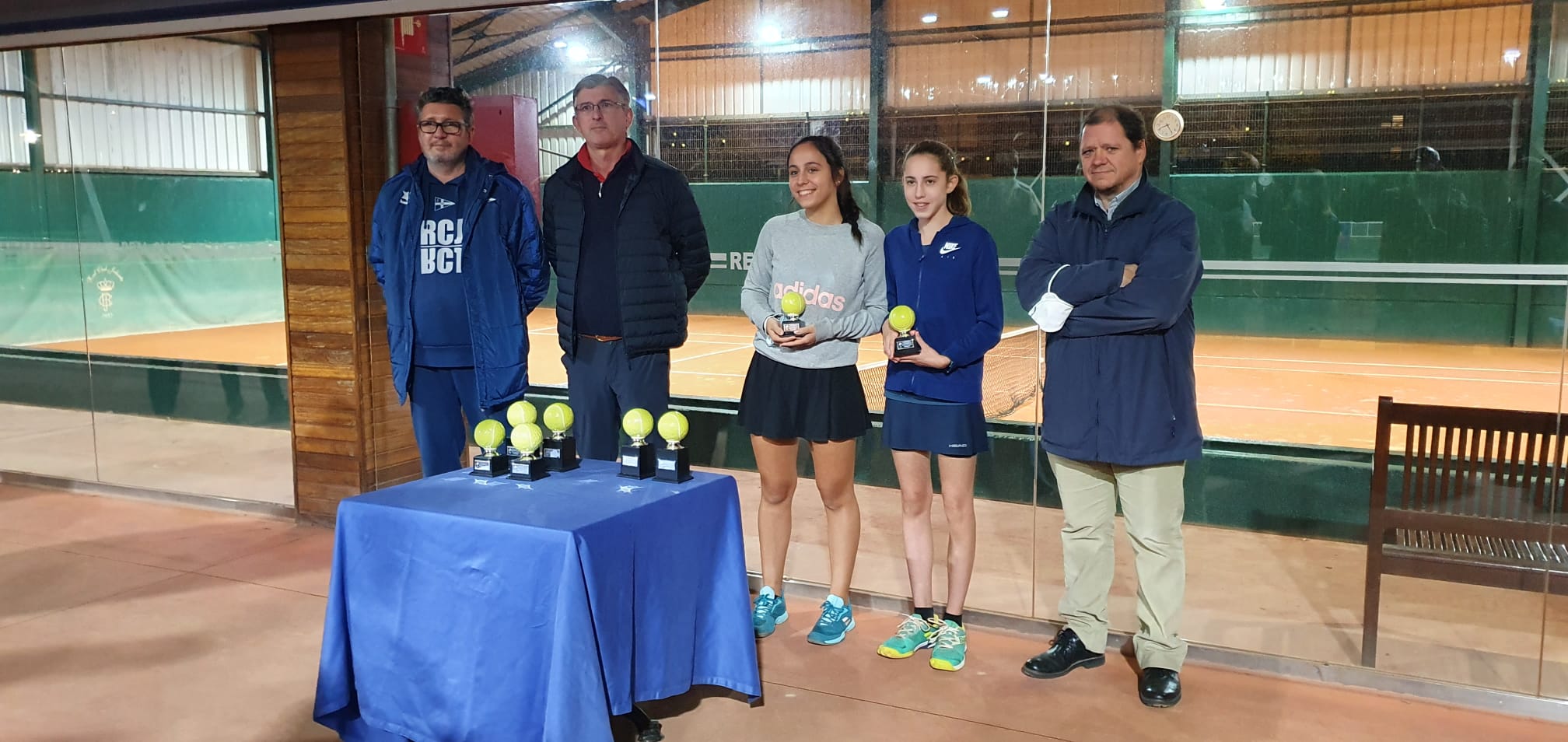  CAMPEONATO DE EUSKADI ABSOLUTO DOBLES FEMENINO 2021 ganadoras
