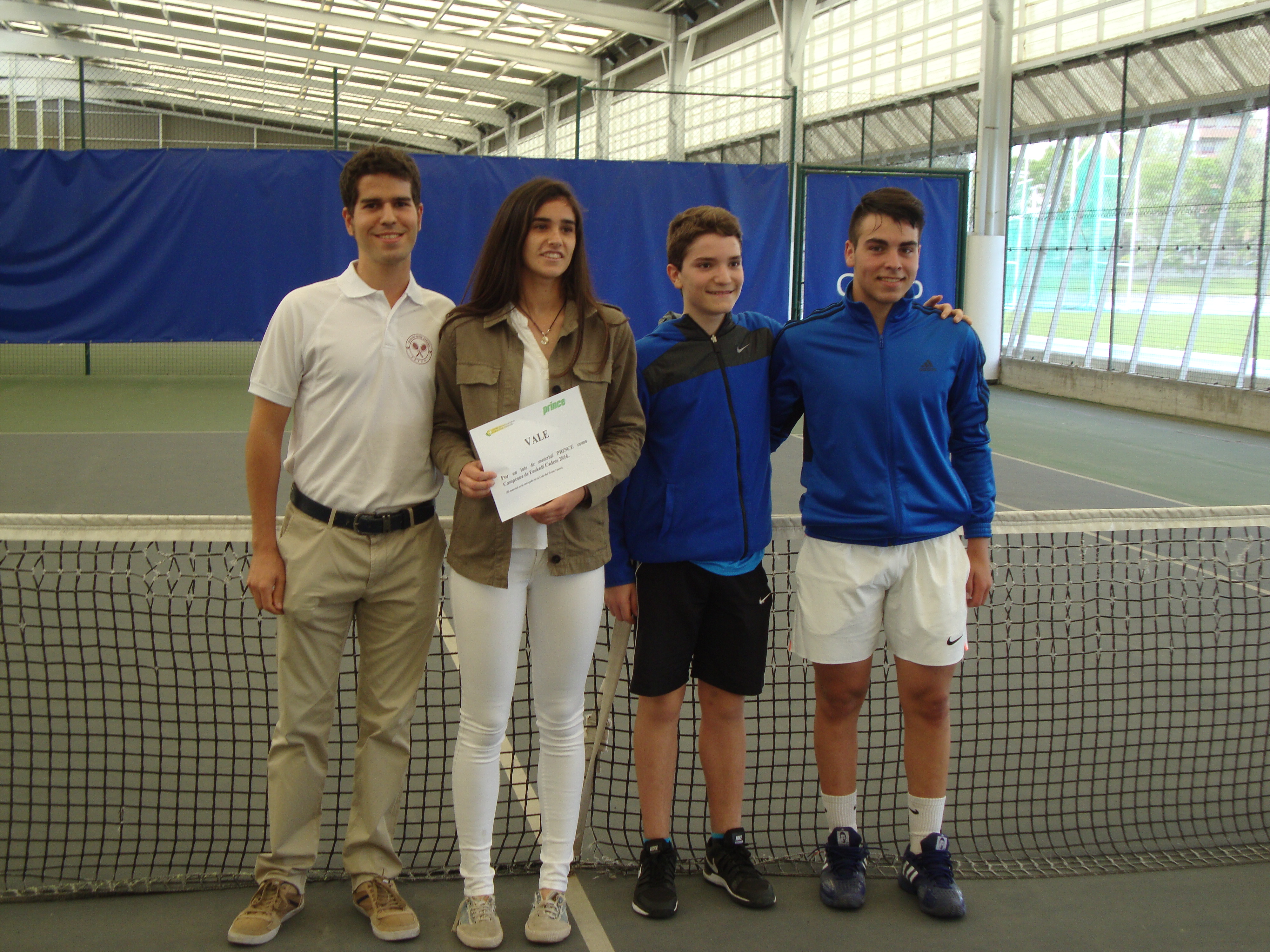 Yon Yecora, subcampeón de Euskadi de tenis de categoría Cadete