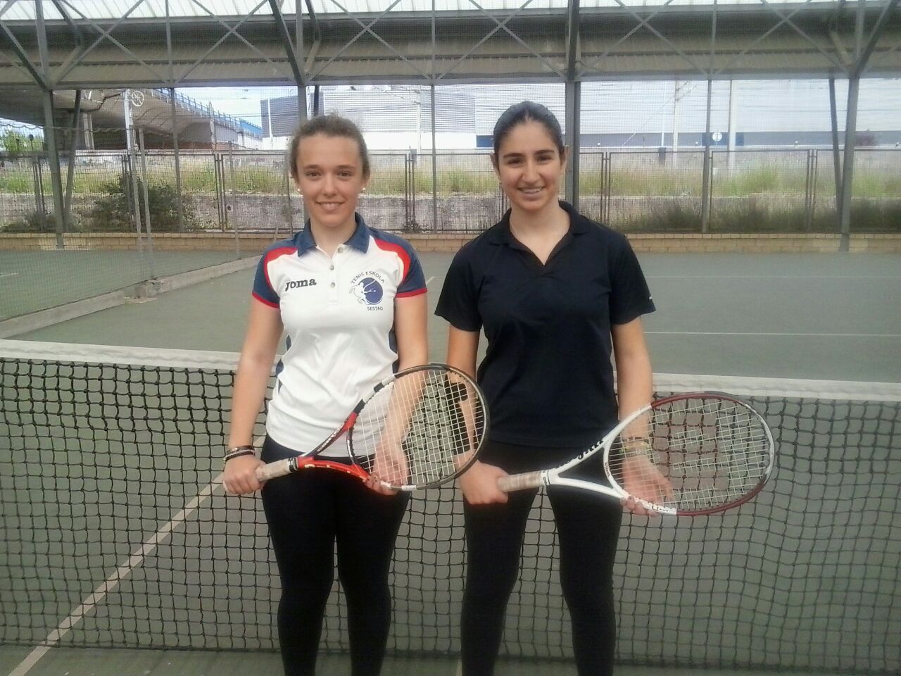 encuentros amistosos de tenis entre clubes con el CT Sestao